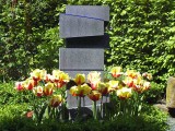 Verschachtelt - Basalt 2000 158 cm x 50 cm x 45 cm 